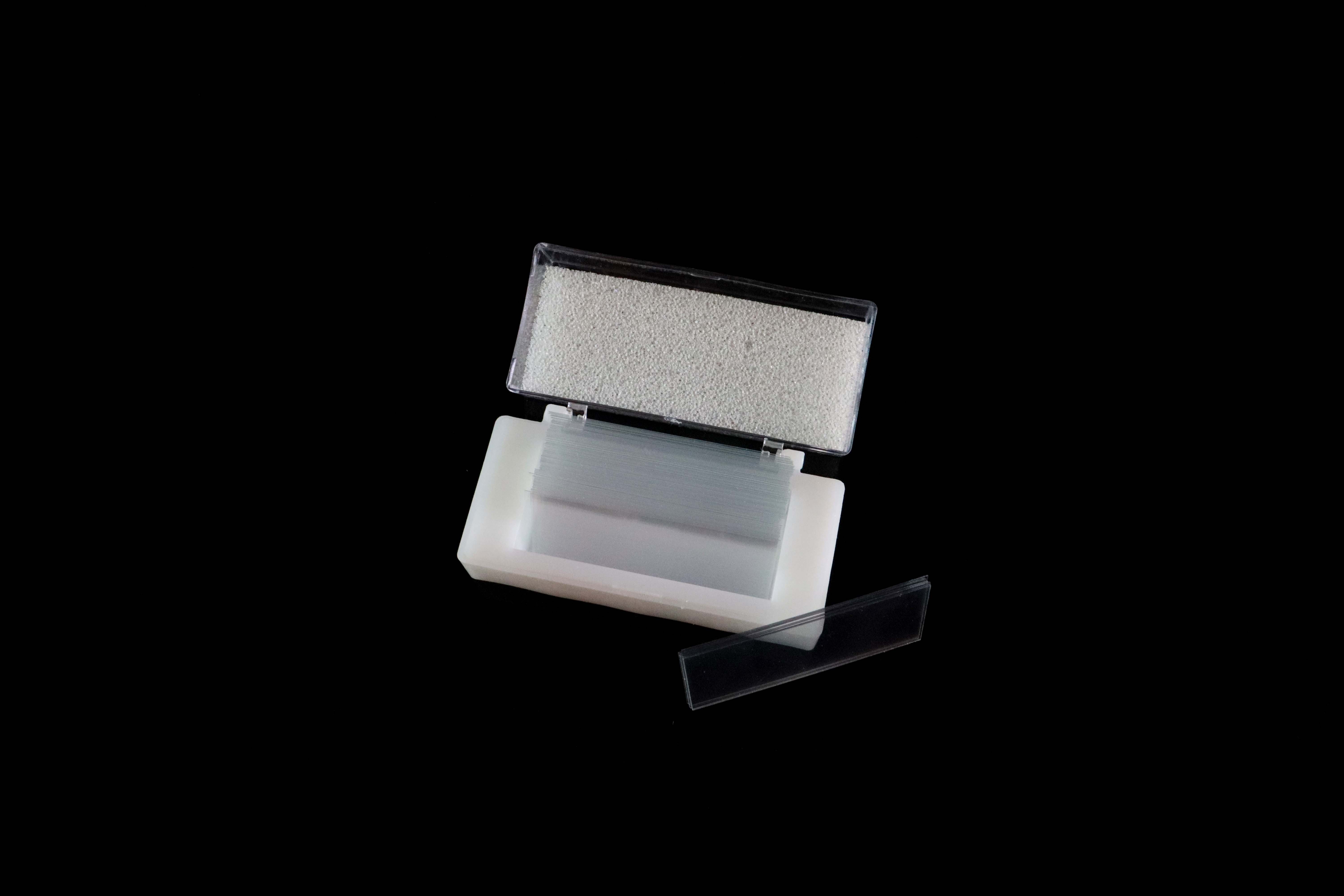 Low Autofluoresence Cover GLass